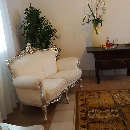 Casale Di Gio לינה וארוחת בוקר *