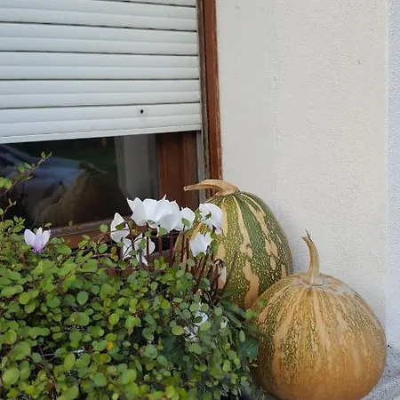 Casale Di Gio Bed & Breakfast *